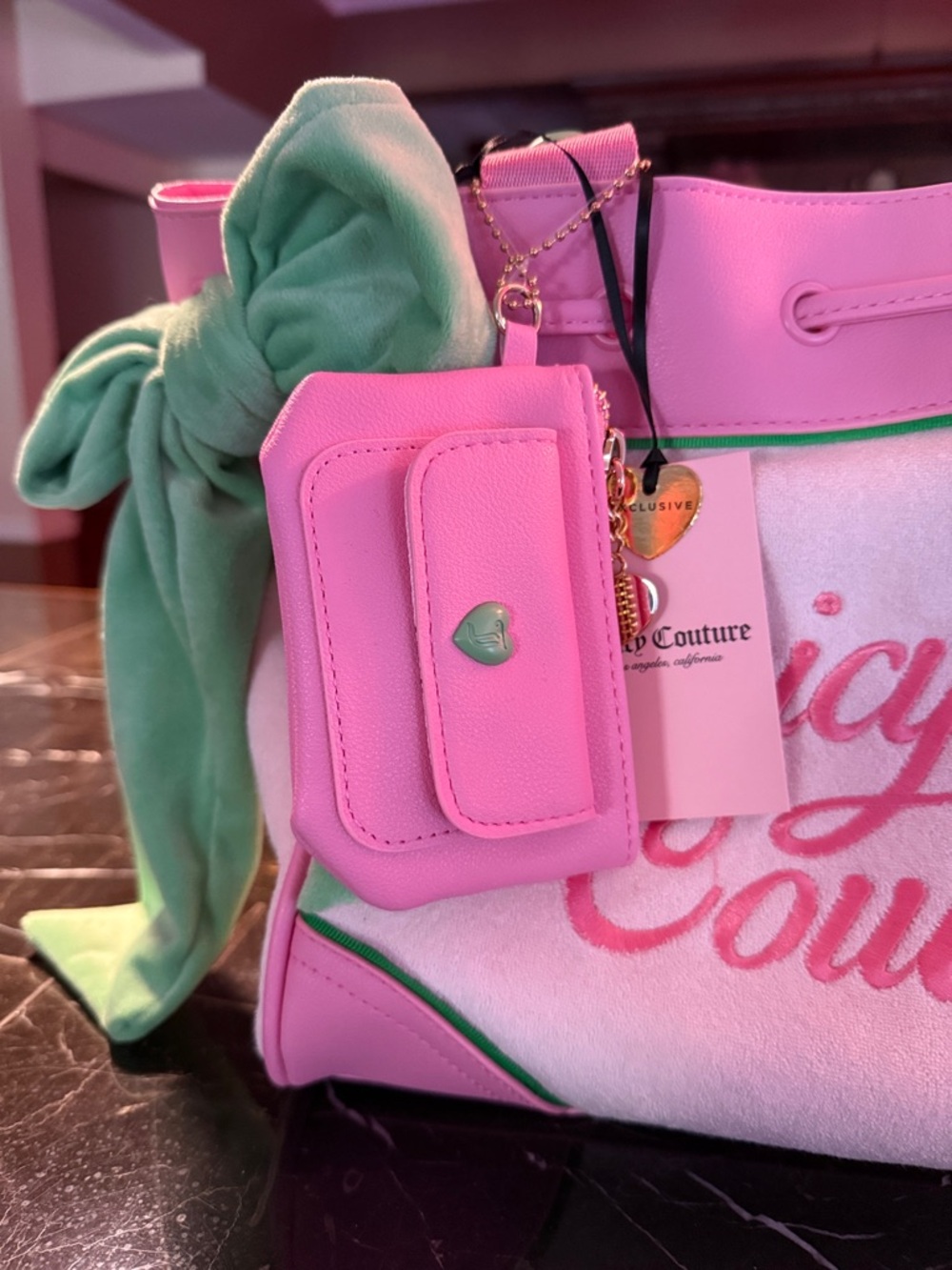 Juicy Couture Retro Strawberry Tote powder blush with additional matching wallet - Picture 3 of 8